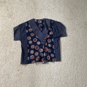 Vintage navy wrap kimono! 🤍